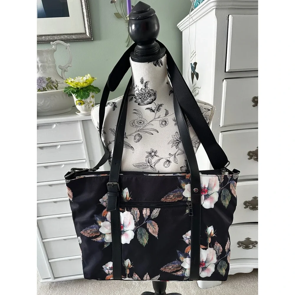 Mosiso Laptop Tote Bag Black Hibiscus Print USB Charging Port Crossbody Strap